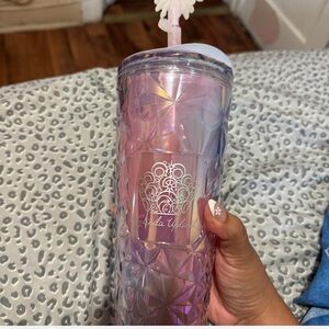 Starbucks x Wicked Glinda Cup